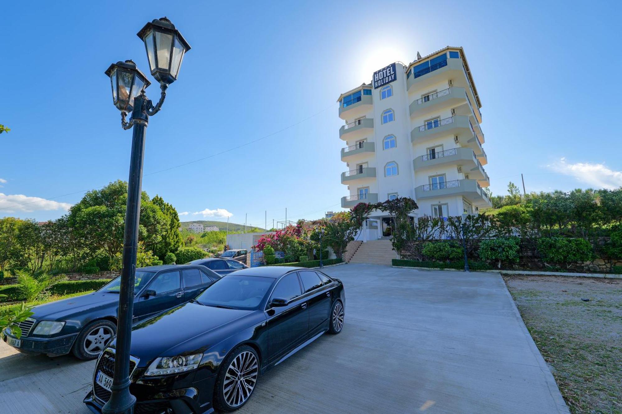 Hotel Holiday Sarande Exterior photo