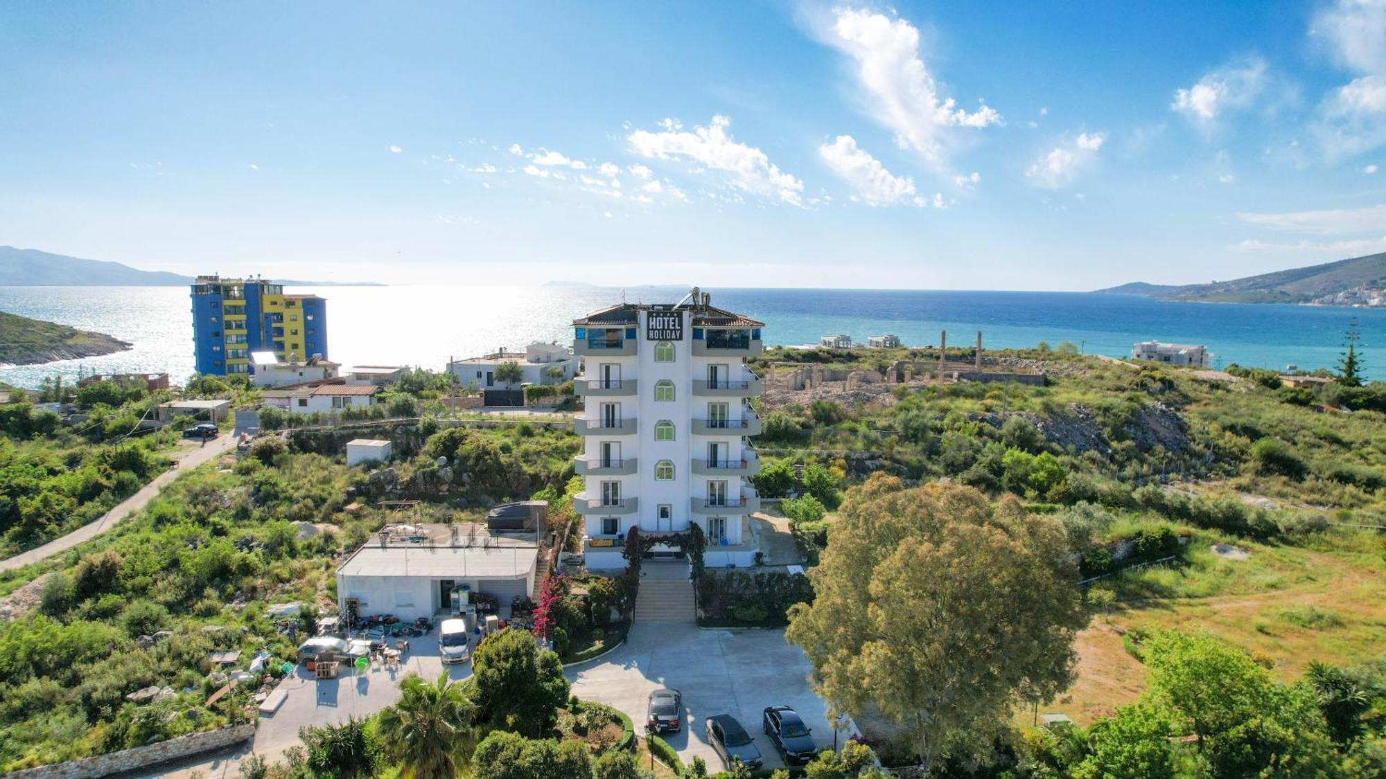 Hotel Holiday Sarande Exterior photo