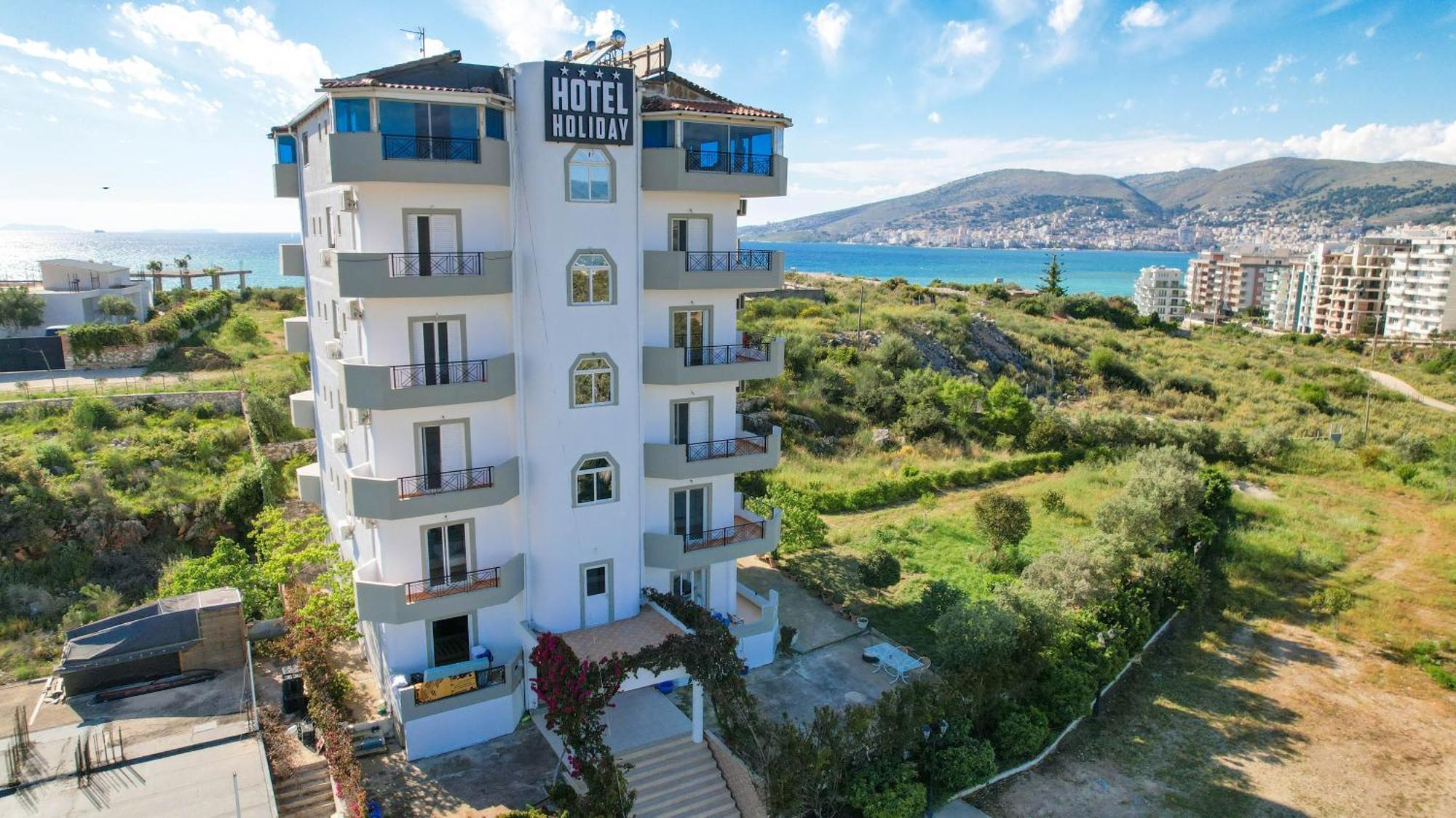 Hotel Holiday Sarande Exterior photo
