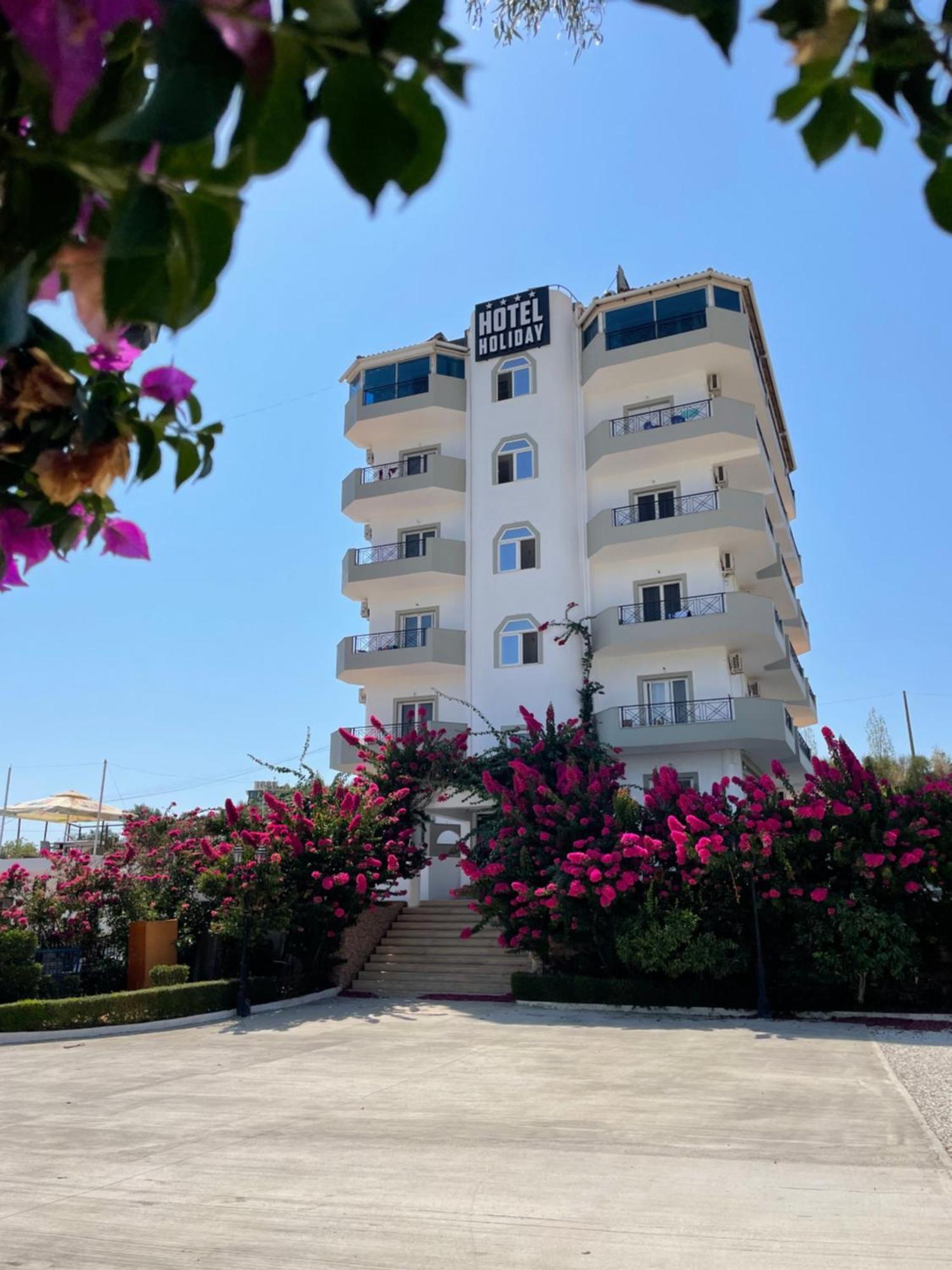 Hotel Holiday Sarande Exterior photo